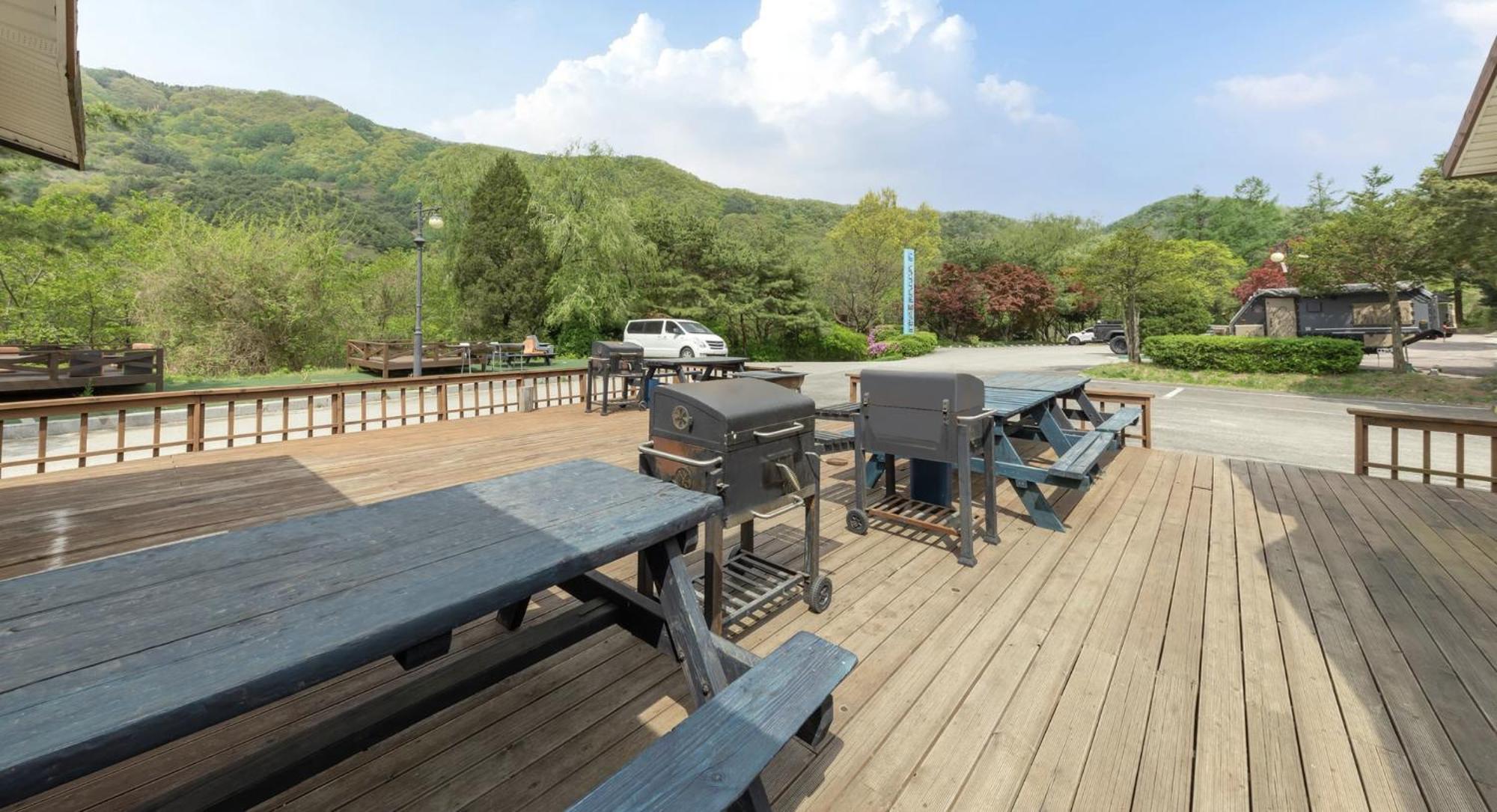 Cheongpyeong Family Hotel Капхьон Екстериор снимка